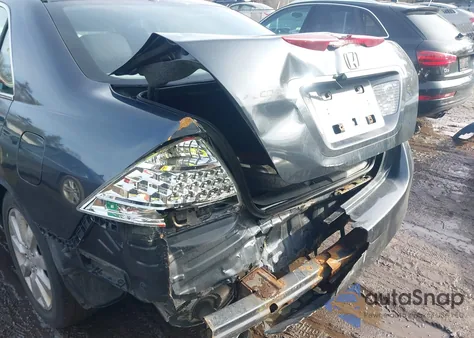 2006 Honda Accord 3.0 Ex из США, поврежденный, VIN 1HGCM66516A006241